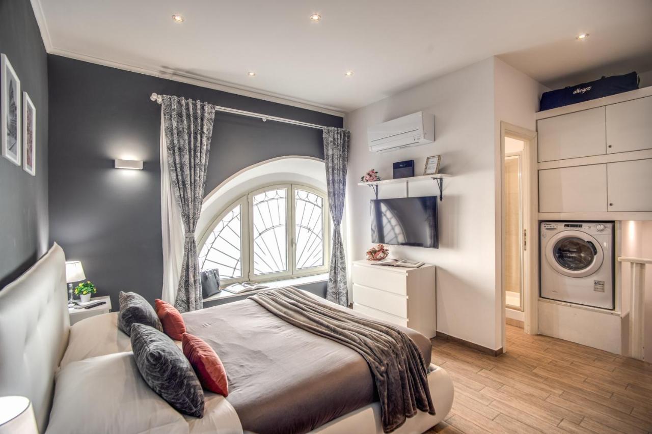 Colosseum Royal Apartment *